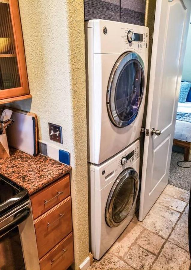 Retro Retreat In Dtsp - Explore The Downtown Area São Petersburgo Exterior foto