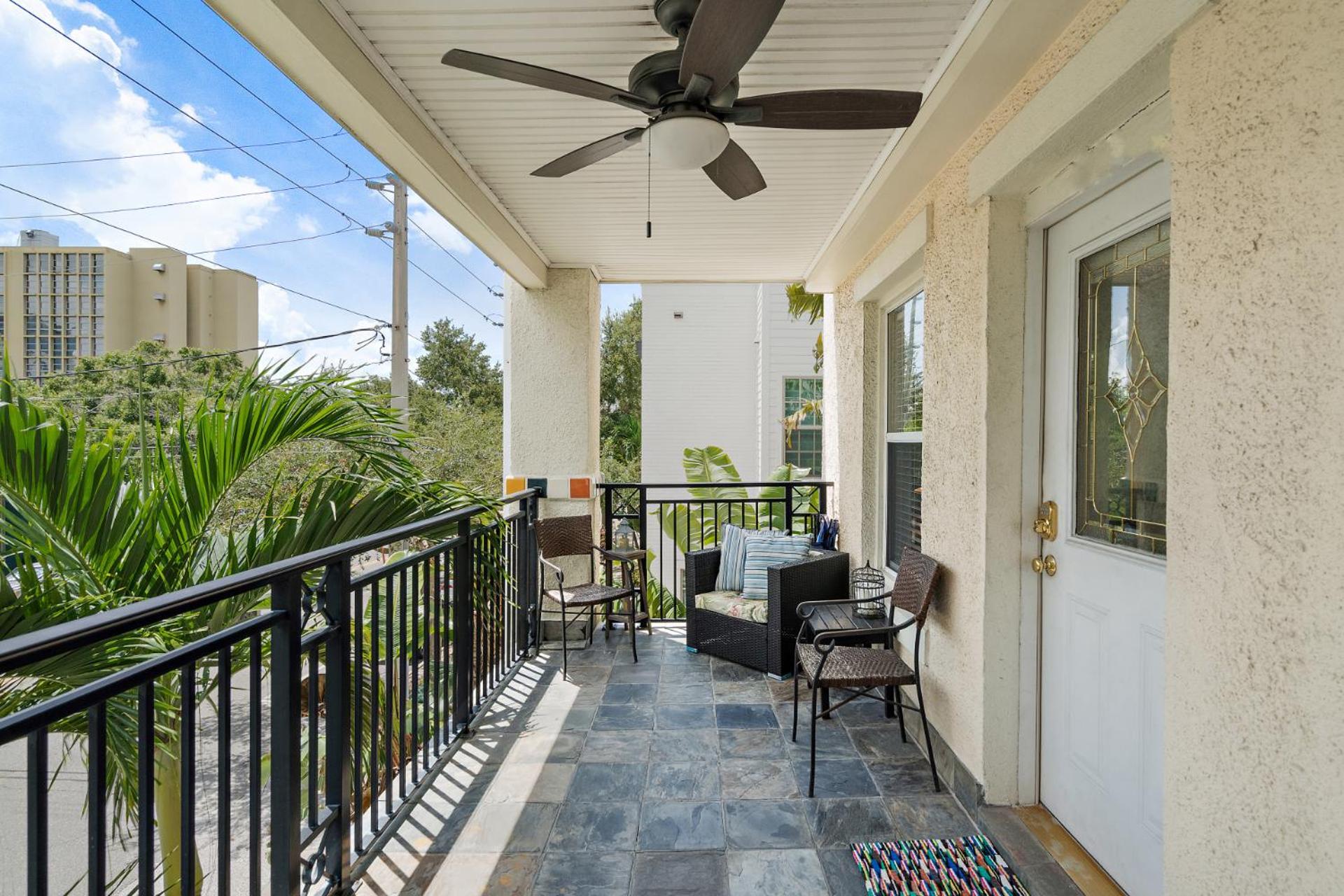 Retro Retreat In Dtsp - Explore The Downtown Area São Petersburgo Exterior foto