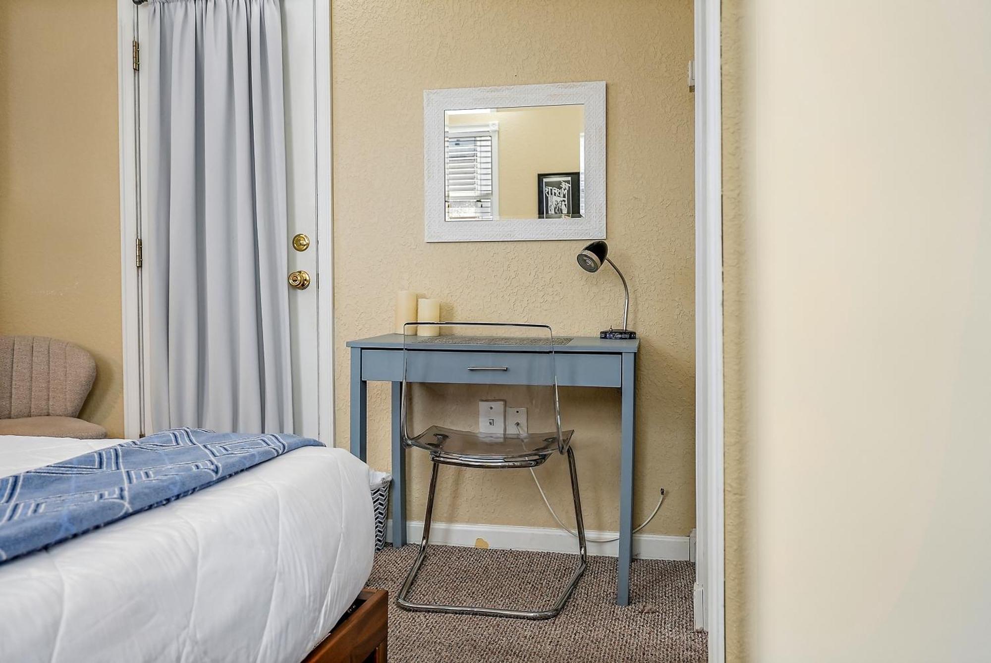 Retro Retreat In Dtsp - Explore The Downtown Area São Petersburgo Exterior foto