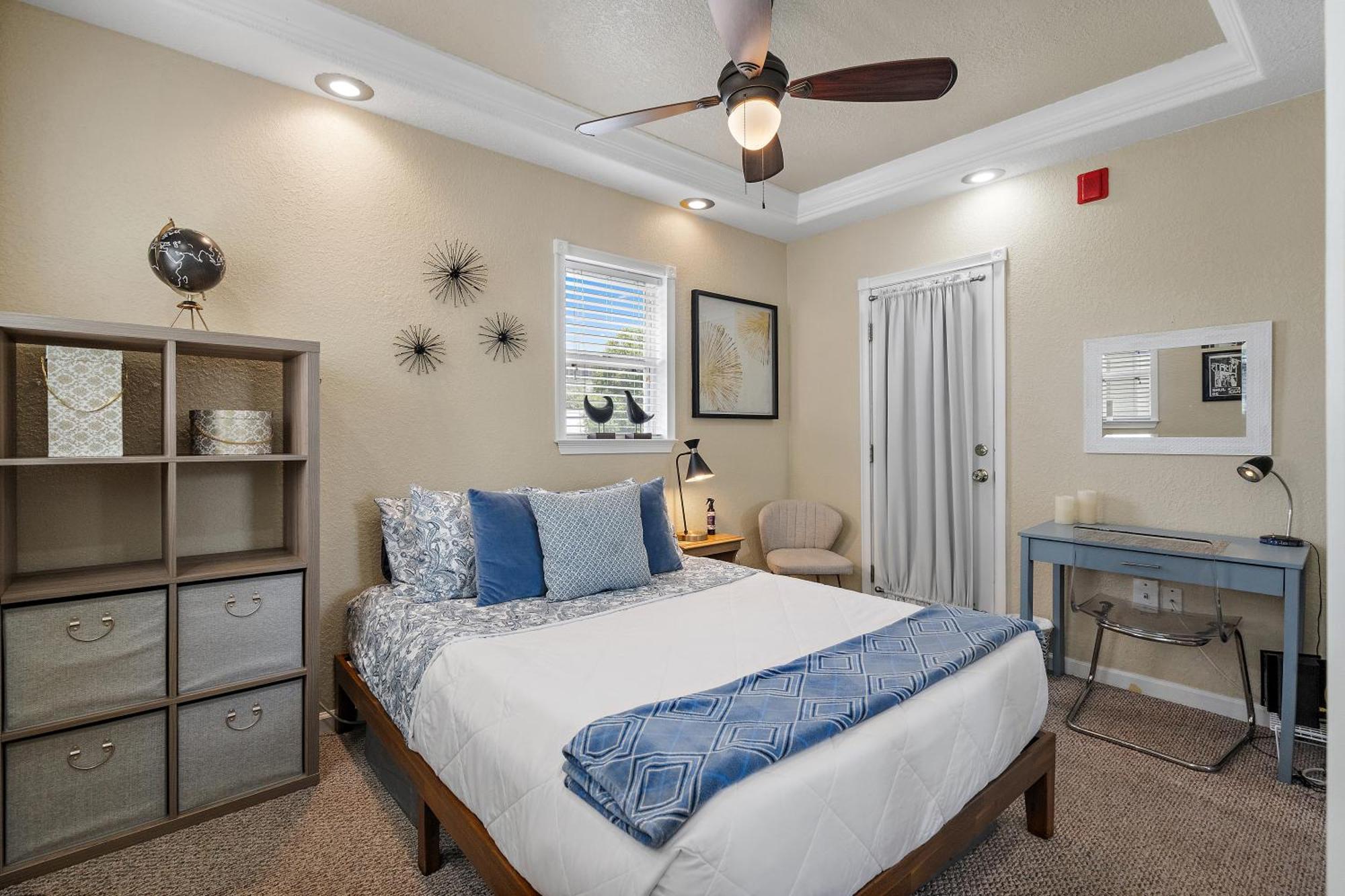 Retro Retreat In Dtsp - Explore The Downtown Area São Petersburgo Exterior foto